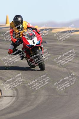 media/May-10-2025-Race Pace (Sat) [[db32fef2da]]/Vested/2-Turns 9 and 10 (810am)/